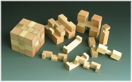 Wunderwürfel 44/15